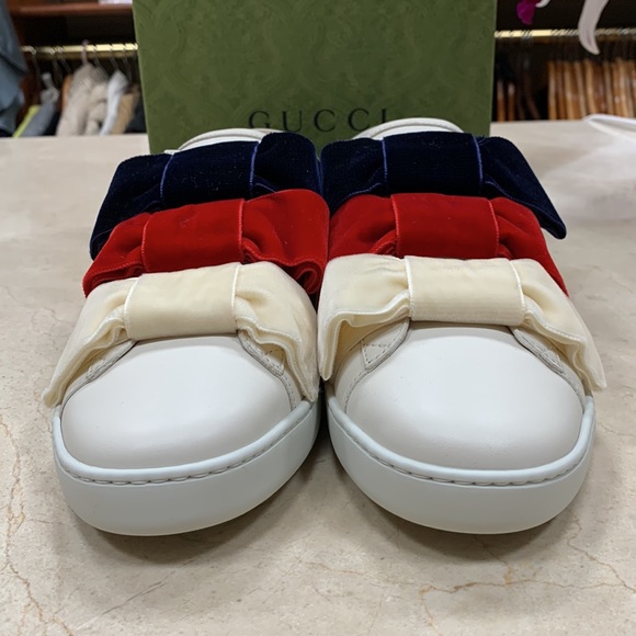 HOST PIC GUCCI ACE WHITE LEATHER SNEAKERS TRIPLE VELVET BOW DETAIL SZ US 38 1/2 - Picture 8 of 15